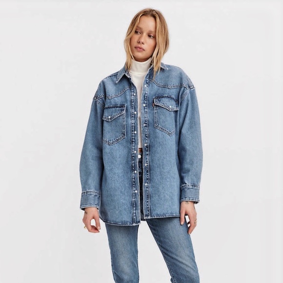 Levi's Tops - Levi’s Dylan Relaxed Oversized Western Shirt